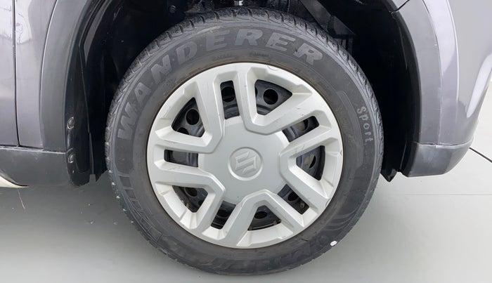 2016 Maruti Vitara Brezza VDI OPT, Diesel, Manual, 31,298 km, Right Front Wheel