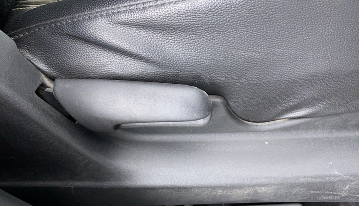 2016 Maruti Vitara Brezza VDI OPT, Diesel, Manual, 31,298 km, Driver Side Adjustment Panel