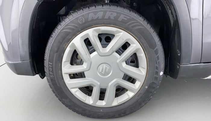 2016 Maruti Vitara Brezza VDI OPT, Diesel, Manual, 31,298 km, Left Front Wheel