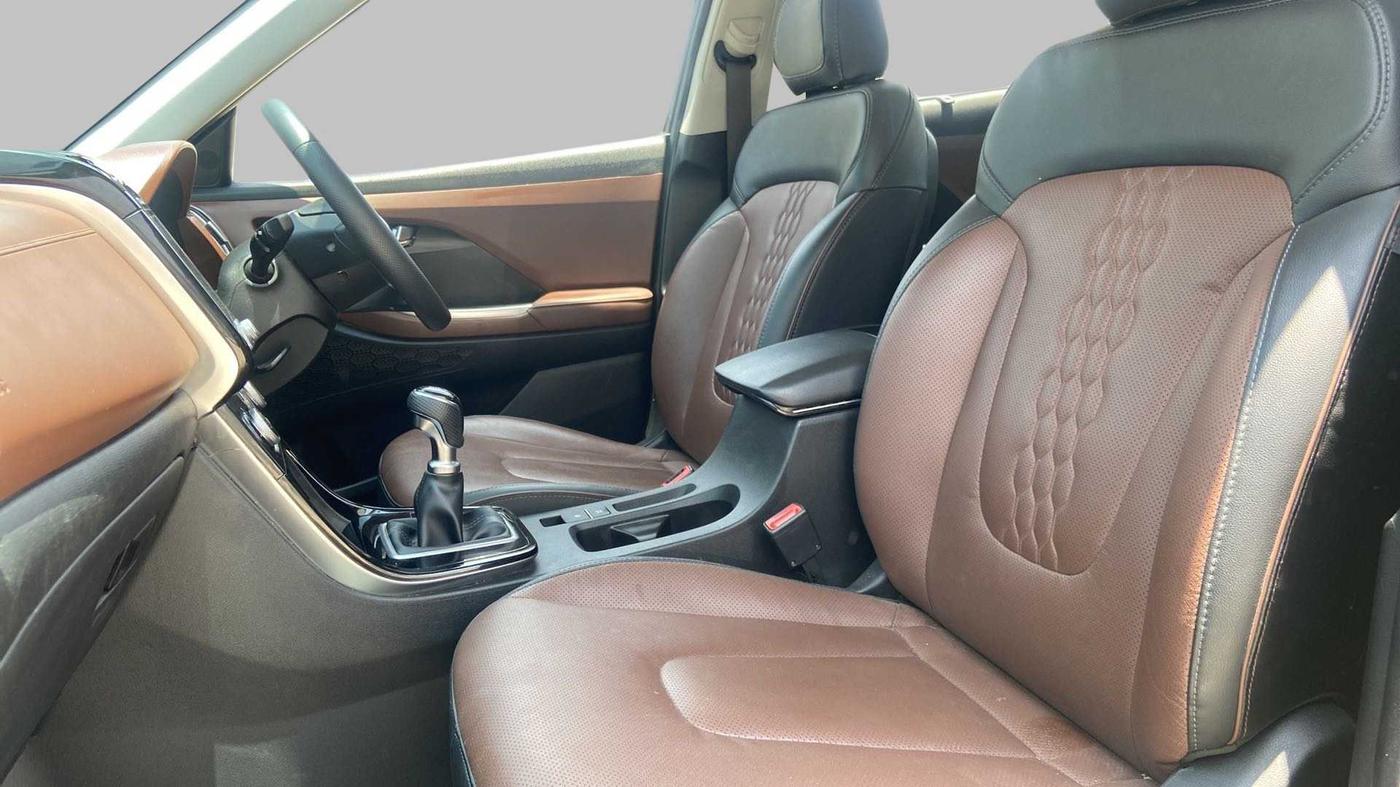 2021 Hyundai ALCAZAR PLATINUM 1.5 MT 7STR, Diesel, Manual, 25,529 km, Right Side Front Door Cabin
