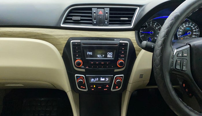 2020 Maruti Ciaz DELTA 1.5 SHVS MT PETROL, Petrol, Manual, 11,472 km, Air Conditioner