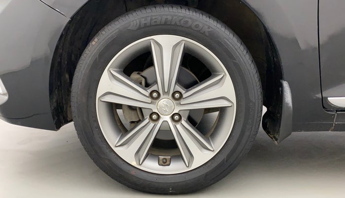 2018 Hyundai Verna 1.6 VTVT SX, Petrol, Manual, 23,948 km, Left Front Wheel