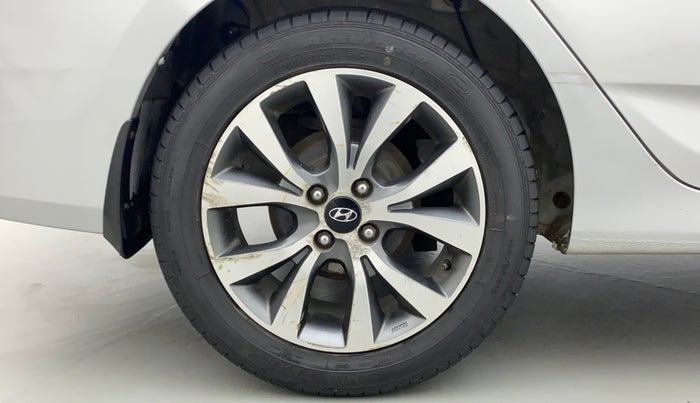 2016 Hyundai Verna FLUIDIC 4S 1.6 VTVT SX, Petrol, Manual, 41,110 km, Right Rear Wheel