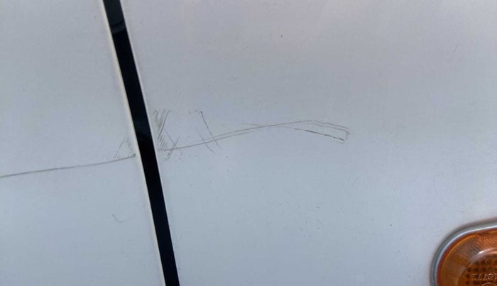 2021 Maruti Alto VXI, Petrol, Manual, 22,335 km, Right fender - Minor scratches