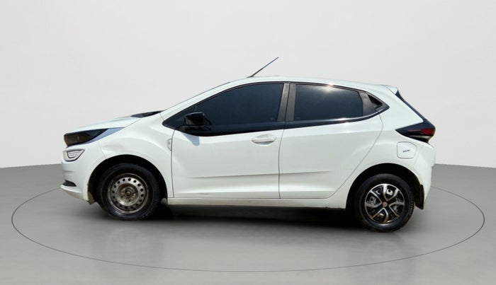 2022 Tata ALTROZ XE PLUS DIESEL, Diesel, Manual, 78,827 km, Left Side
