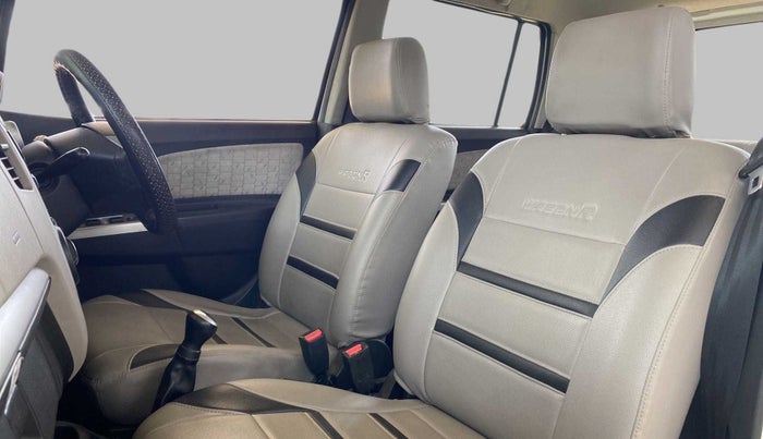 2016 Maruti Wagon R 1.0 VXI, Petrol, Manual, 23,402 km, Right Side Front Door Cabin