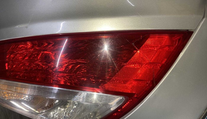 2012 Maruti Swift VXI, Petrol, Manual, 1,02,912 km, Left tail light - < 2 inches,no. = 2