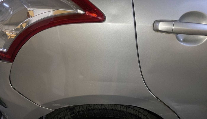2012 Maruti Swift VXI, Petrol, Manual, 1,02,912 km, Right quarter panel - Slightly dented