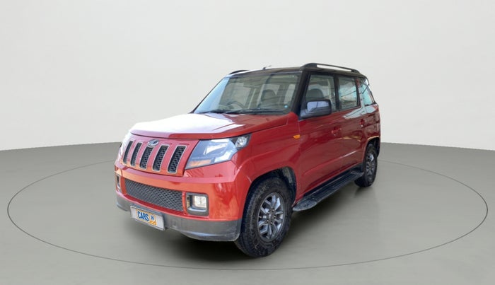2018 Mahindra TUV300 T10 AMT DUAL TONE, Diesel, Automatic, 50,235 km, Left Front Diagonal