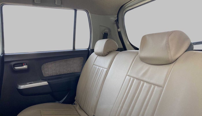 2014 Maruti Wagon R 1.0 VXI, Petrol, Manual, 42,977 km, Right Side Rear Door Cabin