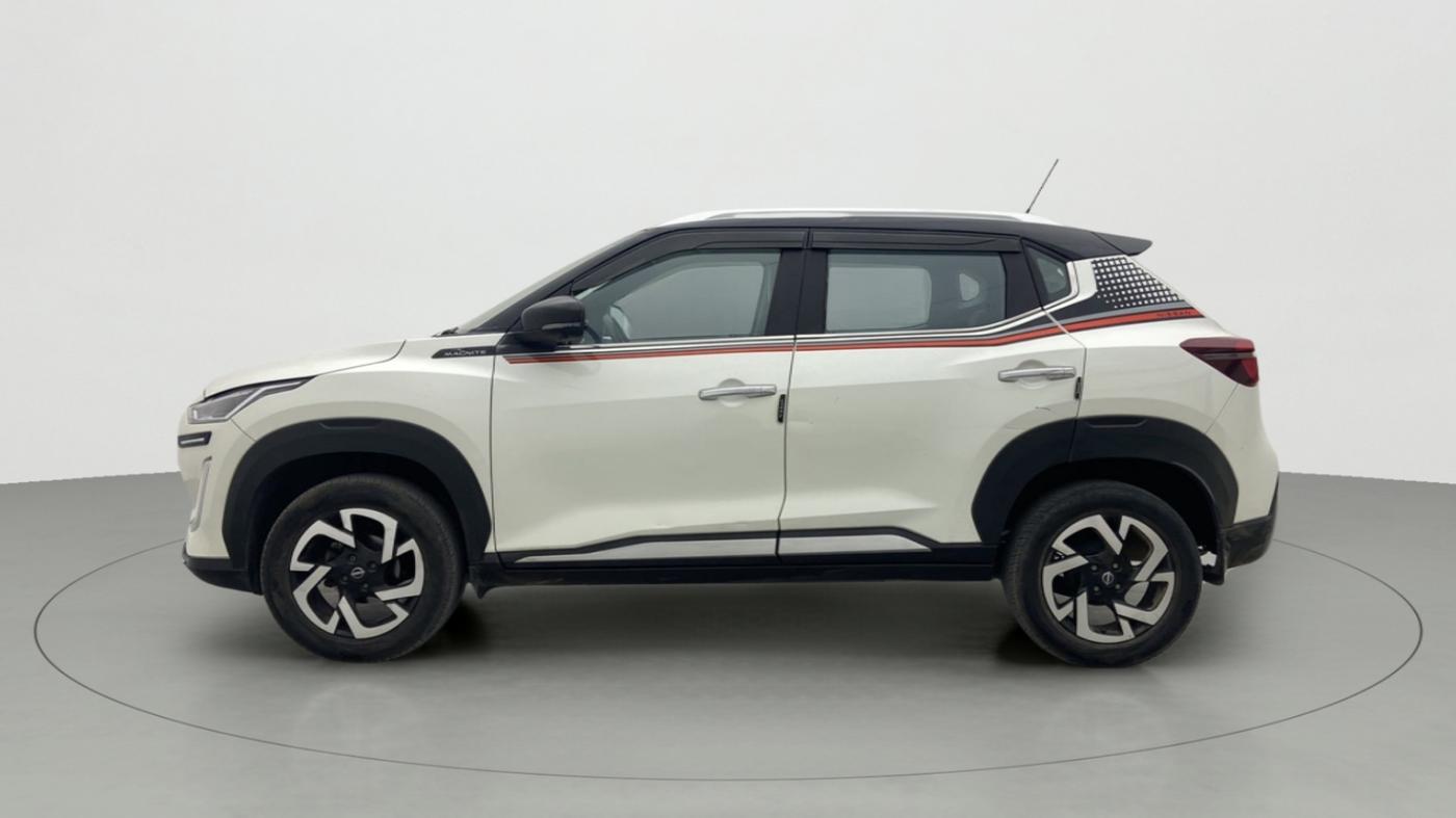2021 Nissan MAGNITE XV PREMIUM DUAL TONE, Petrol, Manual, 23,316 km, Left Side