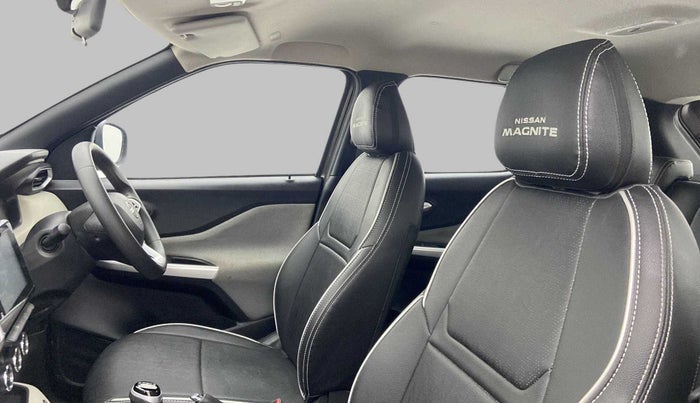 2022 Nissan MAGNITE XV PREMIUM TURBO, Petrol, Manual, 13,730 km, Right Side Front Door Cabin