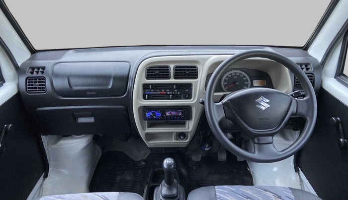 2022 Maruti Eeco 5 STR AC (O), Petrol, Manual, 5,217 km, Dashboard