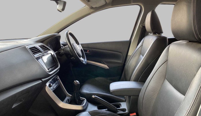 2020 Maruti S Cross ALPHA 1.5, Petrol, Manual, 33,861 km, Right Side Front Door Cabin