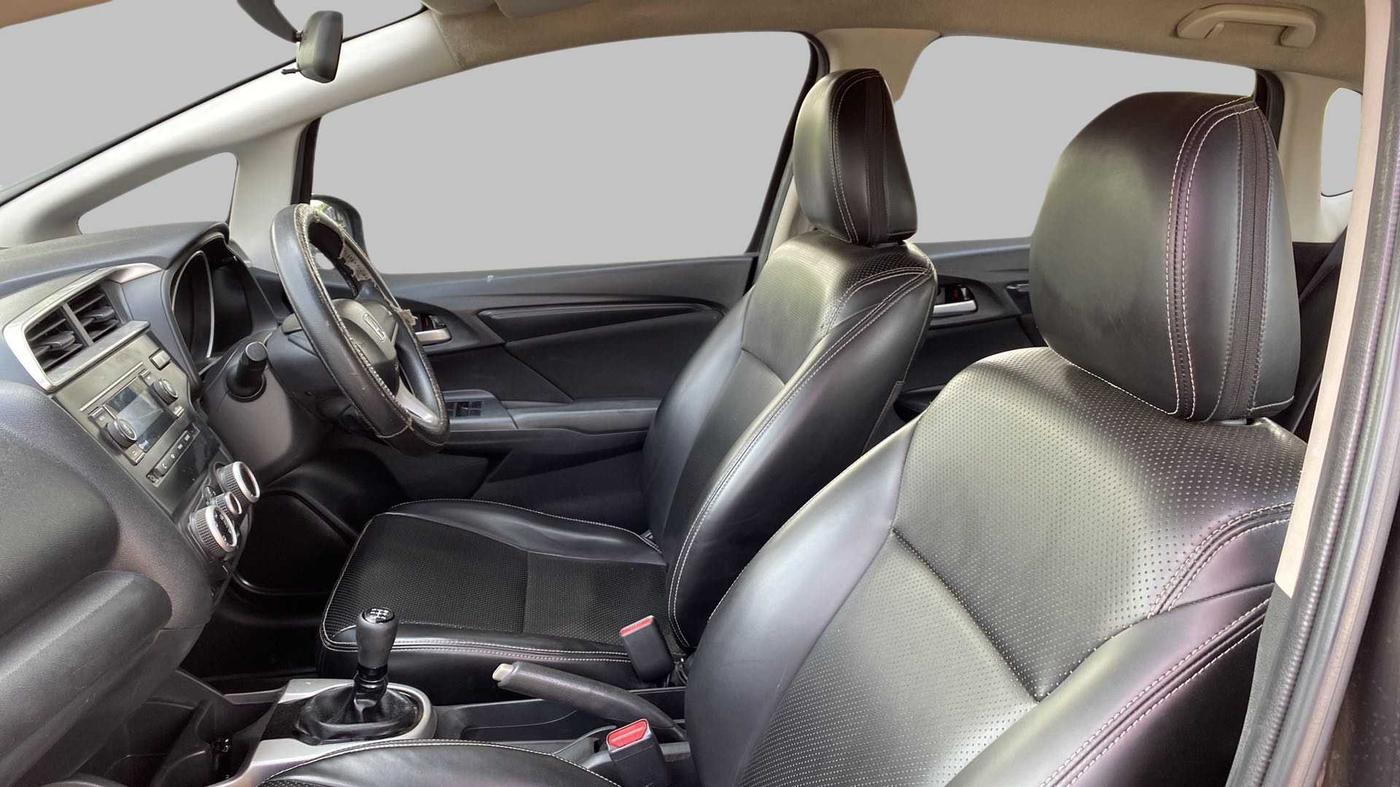 2017 Honda WR-V 1.2L I-VTEC S MT, Petrol, Manual, 54,018 km, Right Side Front Door Cabin