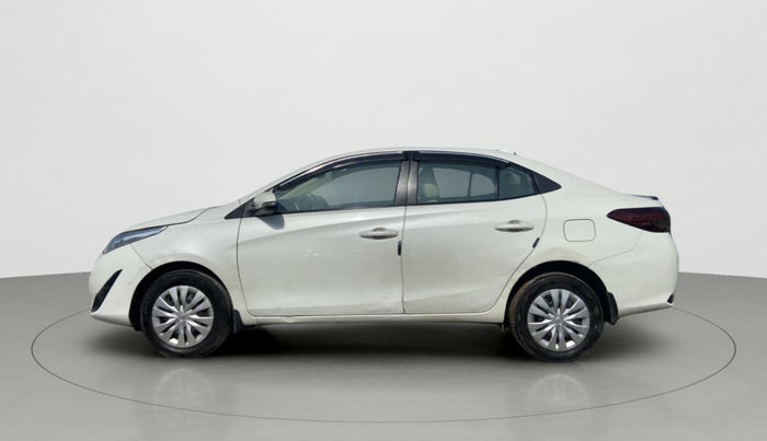 2018 Toyota YARIS G CVT, Petrol, Automatic, 69,870 km, Left Side