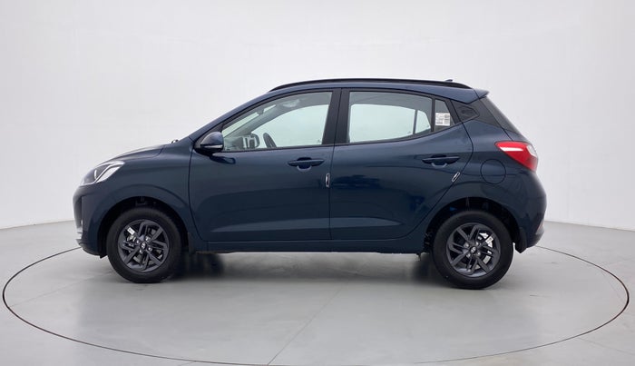 2022 Hyundai GRAND I10 NIOS SPORTZ 1.2 AT, Petrol, Automatic, 947 km, Left Side
