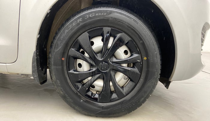 2019 Maruti Swift LXI, Petrol, Manual, 16,820 km, Right Front Wheel