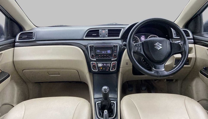 2016 Maruti Ciaz VXI+, Petrol, Manual, 76,073 km, Dashboard