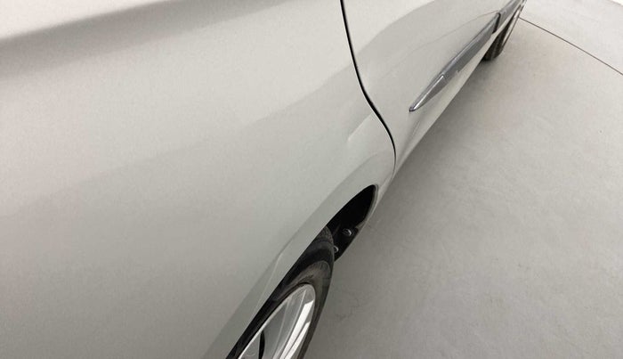 2016 Maruti Ciaz VXI+, Petrol, Manual, 76,073 km, Right quarter panel - Slightly dented