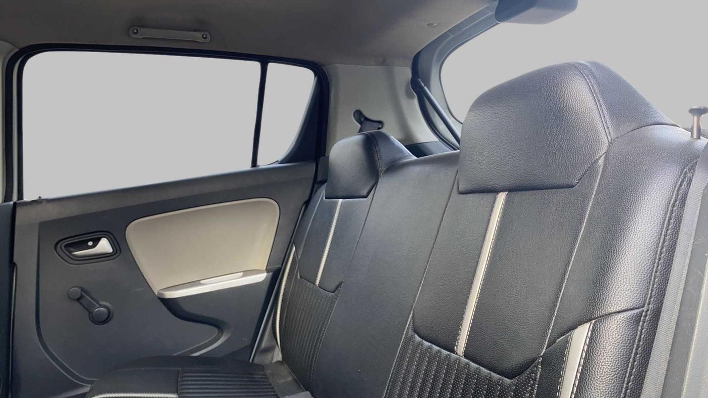 2018 Maruti Alto K10 VXI (O), Petrol, Manual, 72,531 km, Right Side Rear Door Cabin