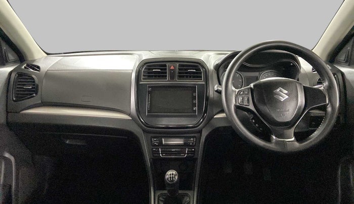 2016 Maruti Vitara Brezza ZDI, Diesel, Manual, 77,722 km, Dashboard