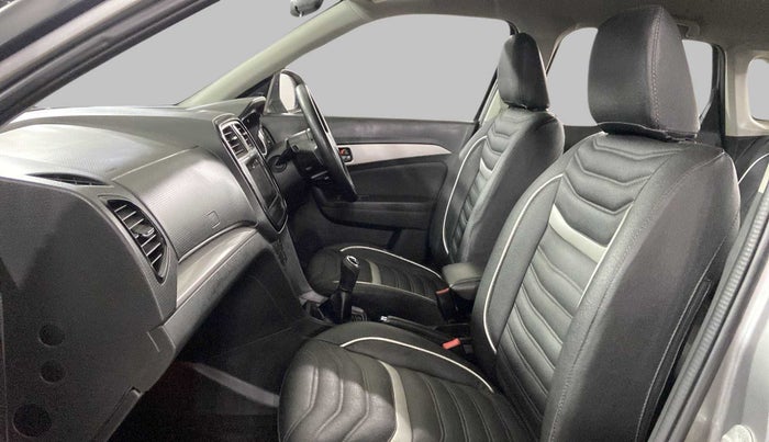 2016 Maruti Vitara Brezza ZDI, Diesel, Manual, 77,722 km, Right Side Front Door Cabin