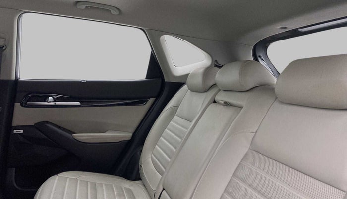 2020 KIA SELTOS GTX PLUS DCT 1.4 PETROL, Petrol, Automatic, 63,787 km, Right Side Rear Door Cabin