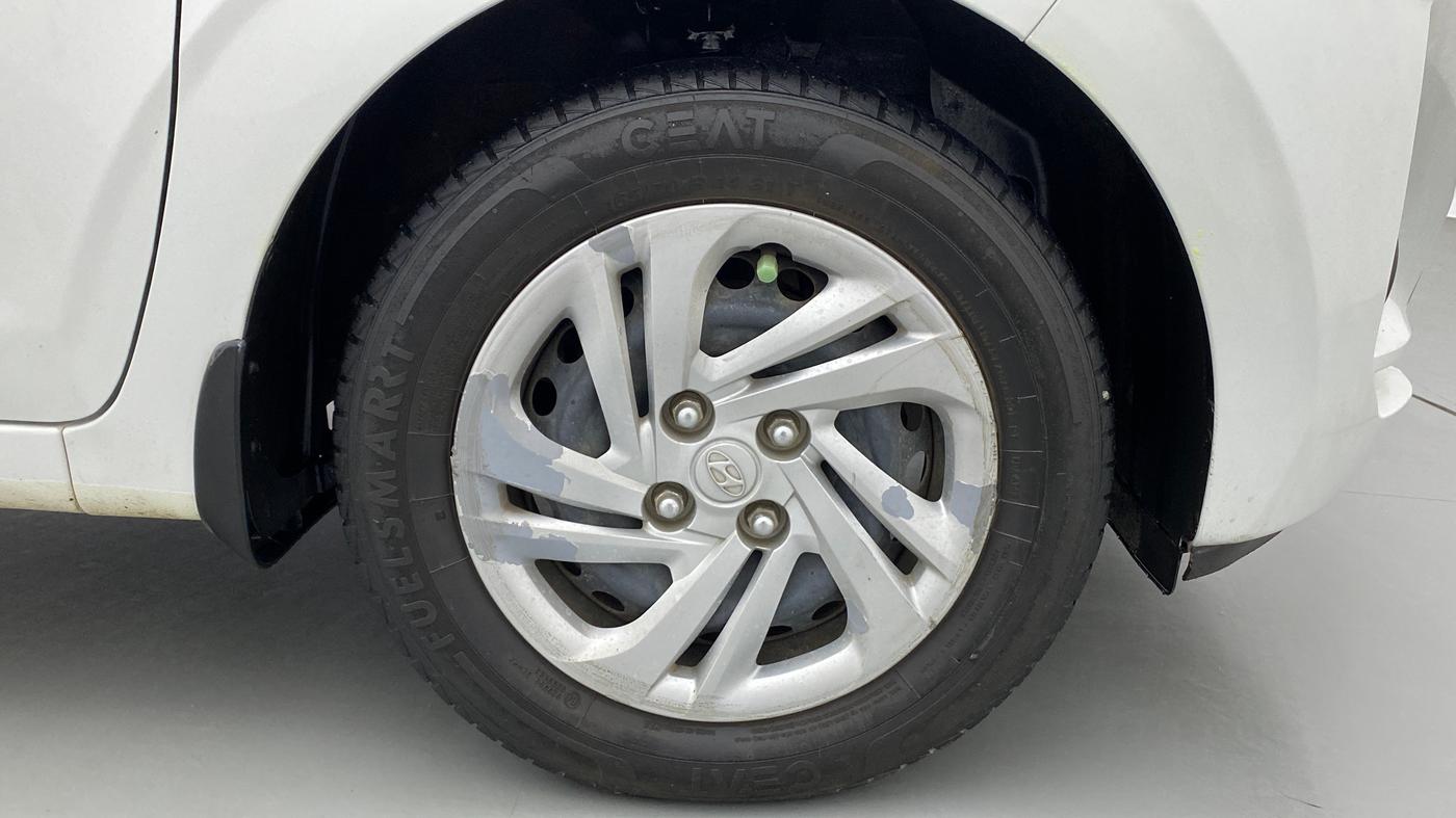 2021 Hyundai GRAND I10 NIOS MAGNA 1.2 KAPPA VTVT CNG, CNG, Manual, 40,021 km, Right Front Wheel