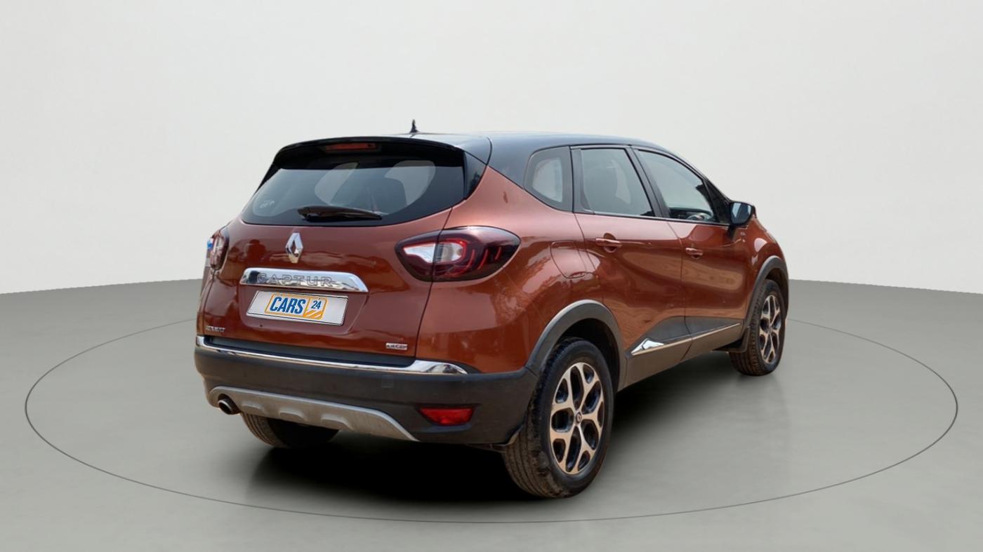 2018 Renault Captur RXT DIESEL DUAL TONE, Diesel, Manual, 68,232 km, Right Back Diagonal