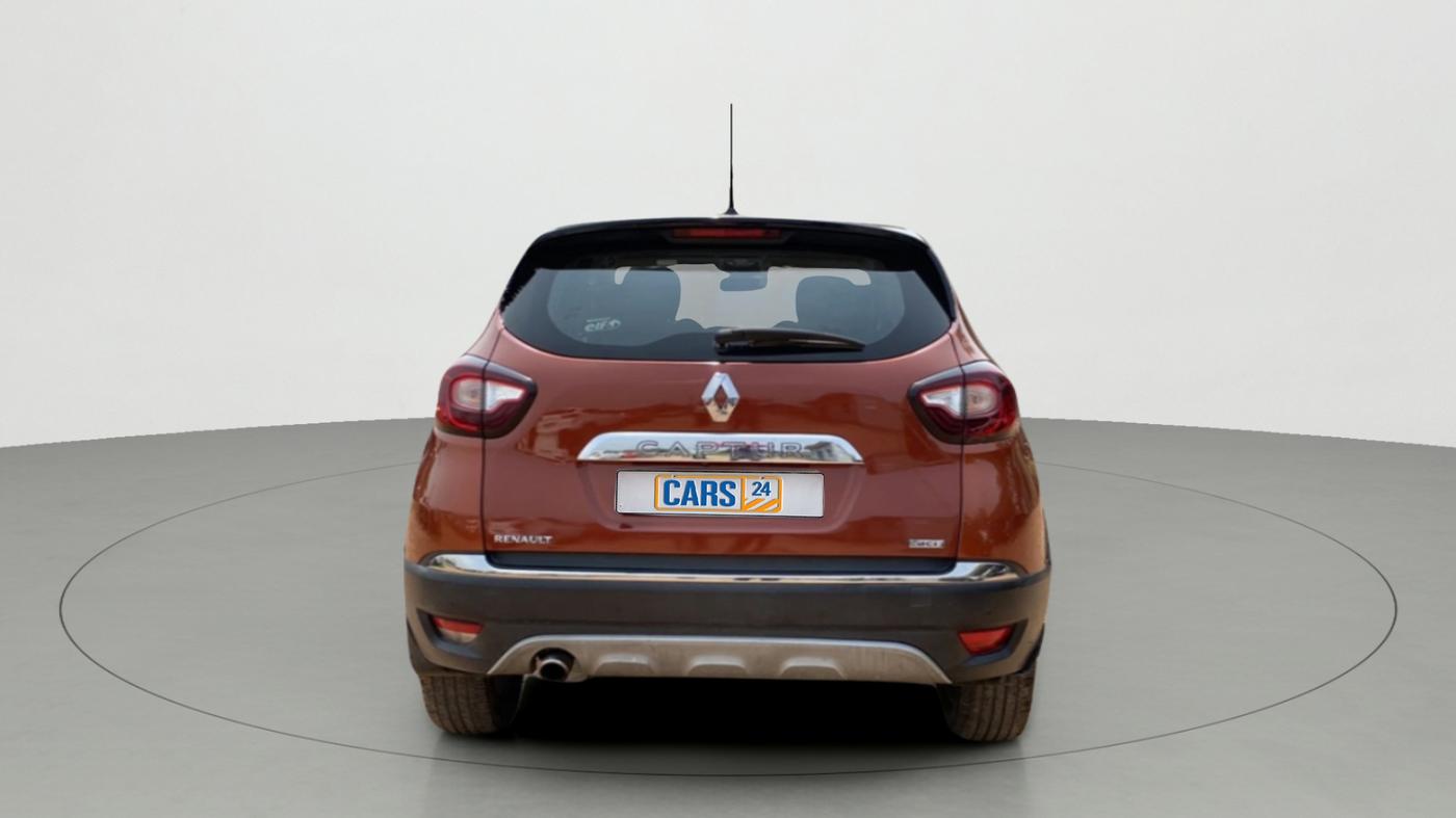 2018 Renault Captur RXT DIESEL DUAL TONE, Diesel, Manual, 68,232 km, Back/Rear