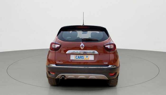 2018 Renault Captur RXT DIESEL DUAL TONE, Diesel, Manual, 68,232 km, Back/Rear