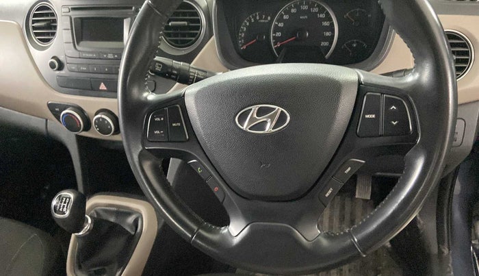2016 Hyundai Grand i10 ASTA 1.2 KAPPA VTVT, Petrol, Manual, 29,966 km, Steering wheel - Sound system control not functional