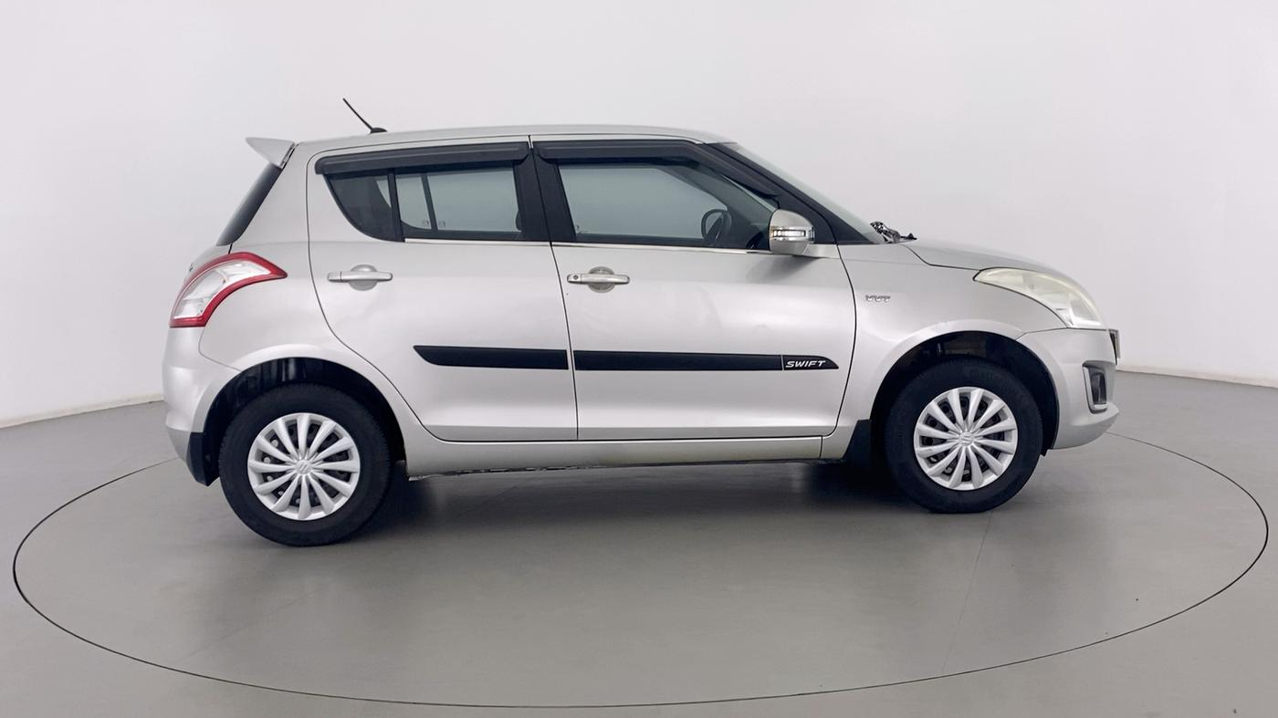 2017 Maruti Swift VXI D, Petrol, Manual, 73,372 km, Right Side View