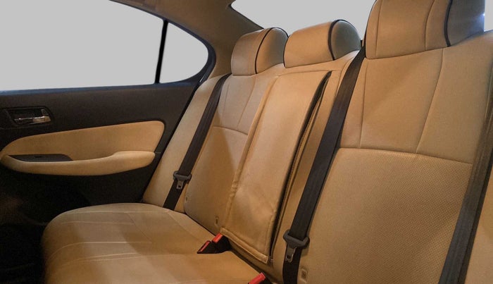 2022 Honda City 1.5L I-VTEC VX, Petrol, Manual, 14,742 km, Right Side Rear Door Cabin