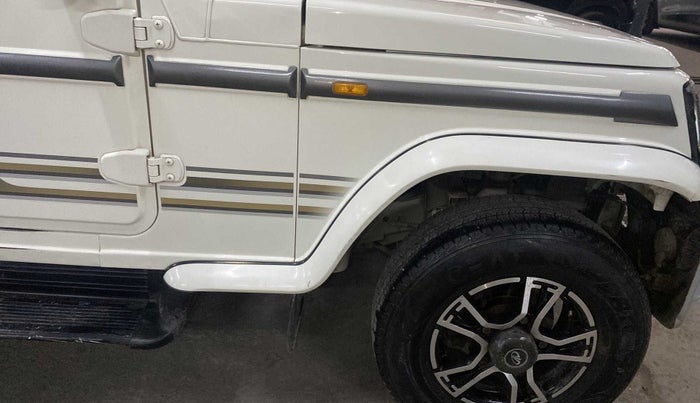2021 Mahindra Bolero B6, Diesel, Manual, 36,739 km, Right fender - Minor scratches