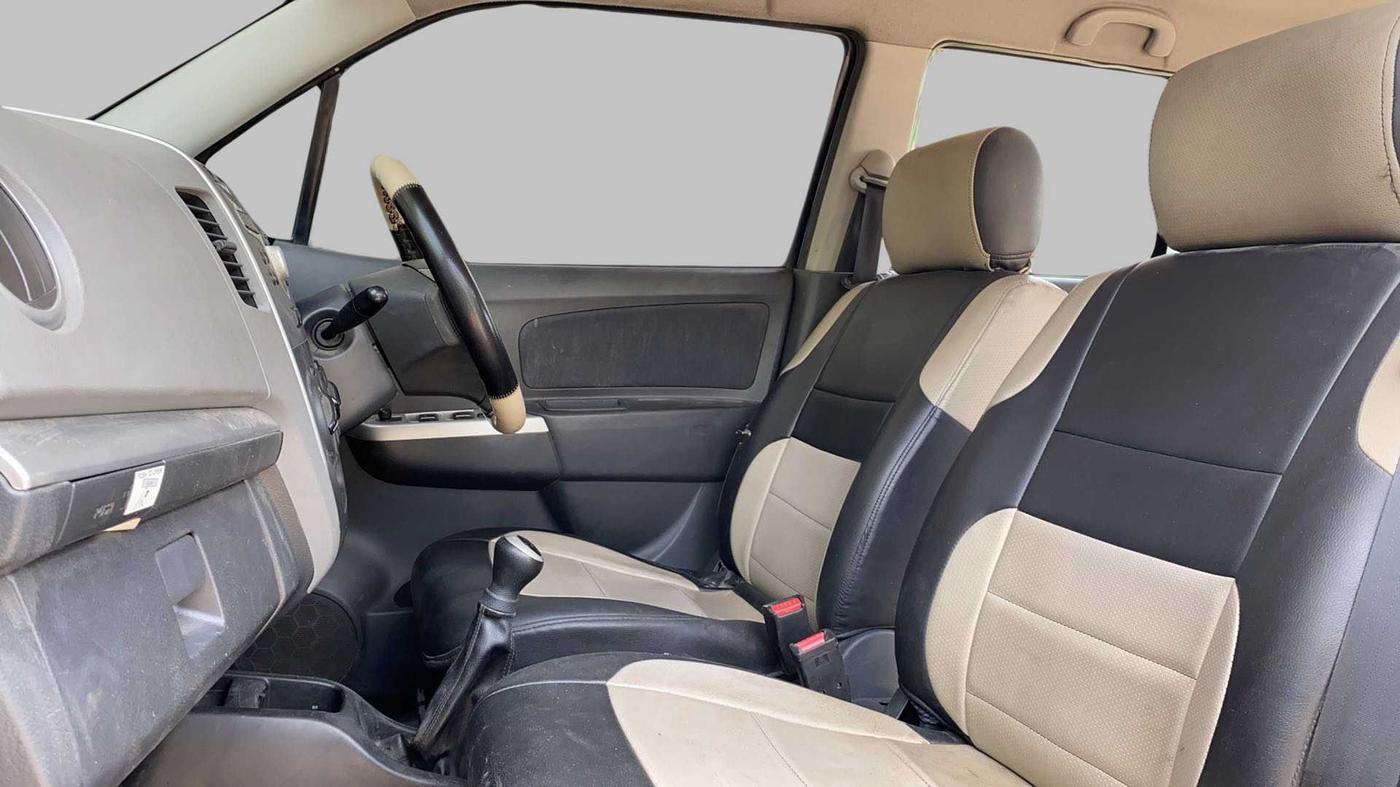 2012 Maruti Wagon R 1.0 VXI, Petrol, Manual, 56,495 km, Right Side Front Door Cabin
