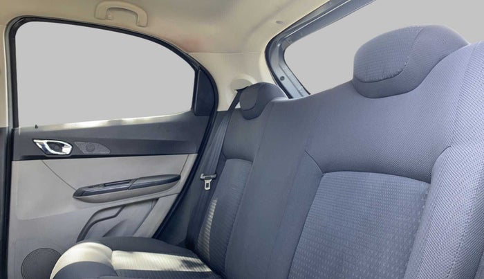 2018 Tata Tiago XZ PETROL, CNG, Manual, 98,176 km, Right Side Rear Door Cabin