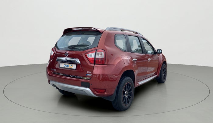 2013 Nissan Terrano XV D THP PREMIUM 110 PS, Diesel, Manual, 1,21,828 km, Right Back Diagonal