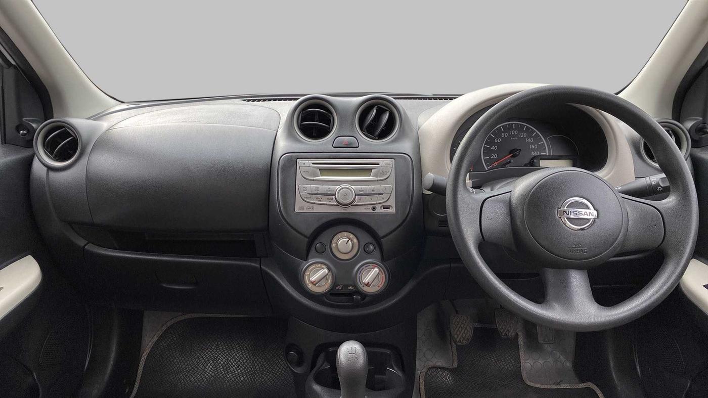 2014 Nissan Micra Active XV SAFETY PACK, Petrol, Manual, 15,992 km, Dashboard