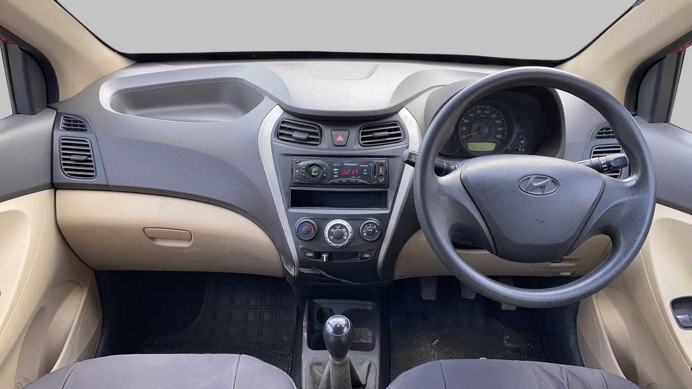 2014 Hyundai Eon ERA +, Petrol, Manual, 50,213 km, Dashboard
