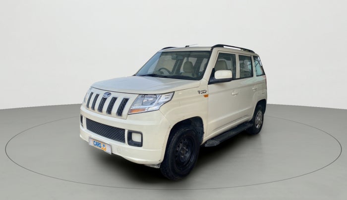 2017 Mahindra TUV300 T6, Diesel, Manual, 41,485 km, Left Front Diagonal