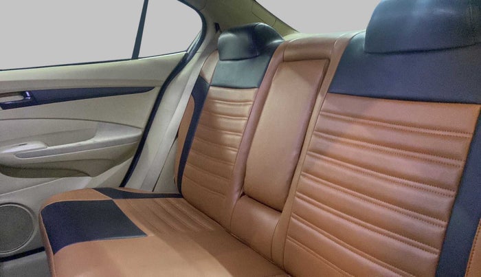 2010 Honda City 1.5L I-VTEC S MT, Petrol, Manual, 72,260 km, Right Side Rear Door Cabin