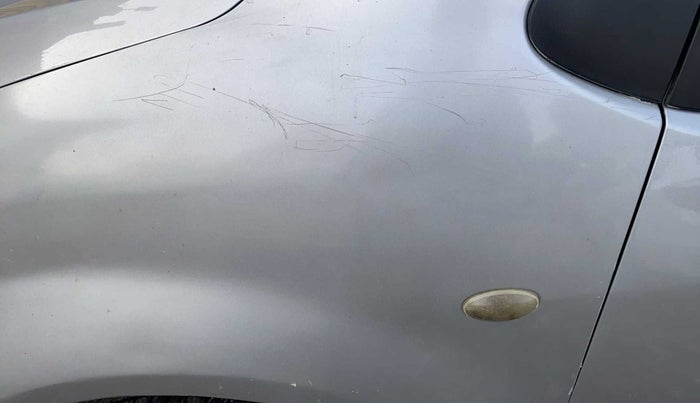 2010 Maruti Ritz VXI, Petrol, Manual, 43,069 km, Left fender - Minor scratches