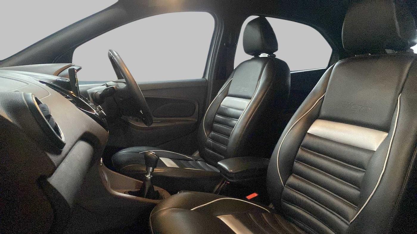 2019 Ford FREESTYLE TITANIUM 1.5 DIESEL, Diesel, Manual, 21,445 km, Right Side Front Door Cabin