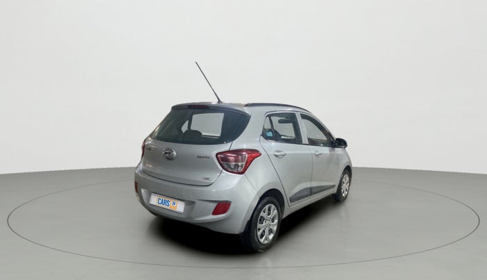 2015 Hyundai Grand i10 SPORTZ 1.2 KAPPA VTVT, Petrol, Manual, 32,895 km, Right Back Diagonal