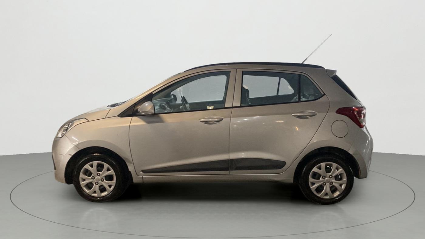 2015 Hyundai Grand i10 SPORTZ 1.2 KAPPA VTVT, Petrol, Manual, 32,895 km, Left Side