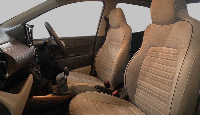 2022 Hyundai AURA SX 1.2, Petrol, Manual, 16,749 km, Right Side Front Door Cabin