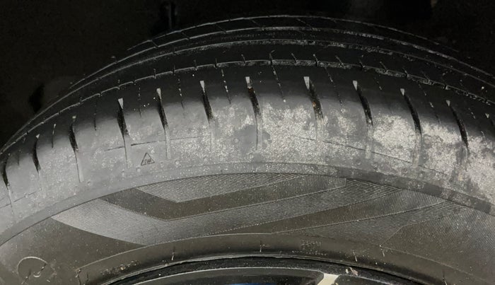 2016 Maruti Baleno ZETA PETROL 1.2, Petrol, Manual, 58,182 km, Left Rear Tyre Tread