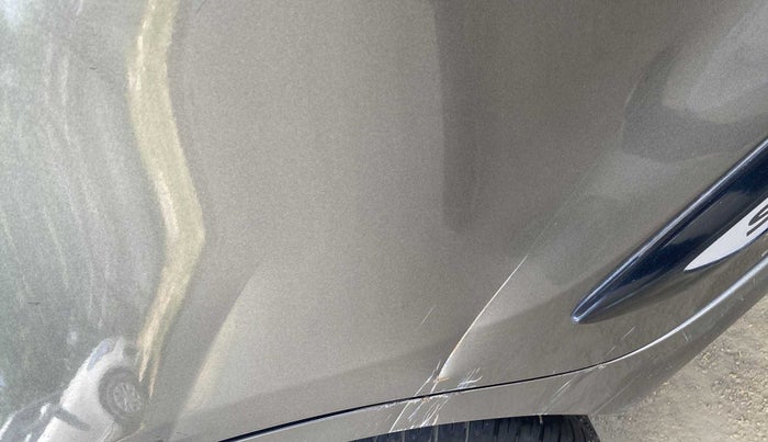 2021 Maruti Swift VXI, Petrol, Manual, 43,788 km, Right rear door - Minor scratches